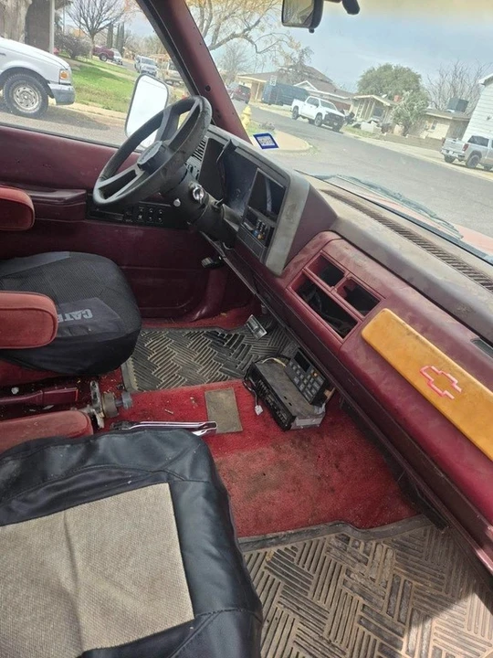 1988 Chevrolet C/K 4th Gen - Image 10 of 21