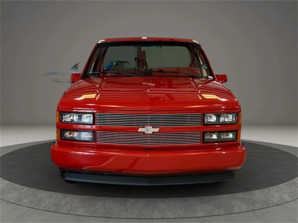 1988 Chevrolet C/K 4th Gen - Image 2 of 31
