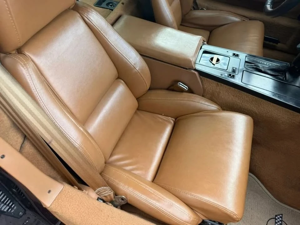 1988 Chevrolet Corvette C4 - Image 15 of 17