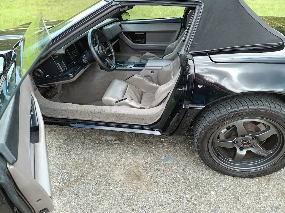 1988 Chevrolet Corvette C4 - Image 17 of 20