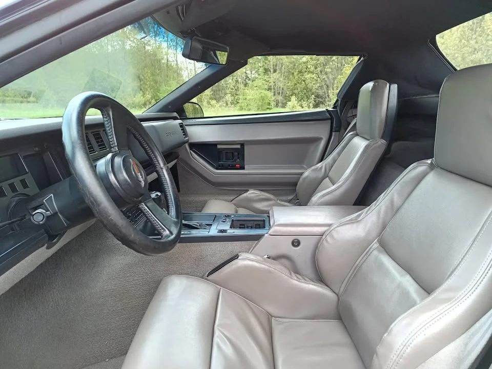 1988 Chevrolet Corvette C4 - Image 16 of 20