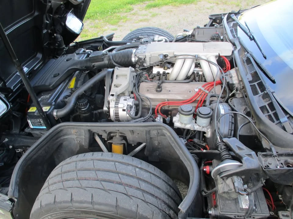 1988 Chevrolet Corvette C4 - Image 14 of 20