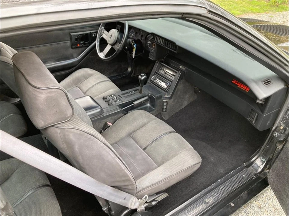 1988 Chevrolet Camaro 3rd Gen - Image 15 of 31
