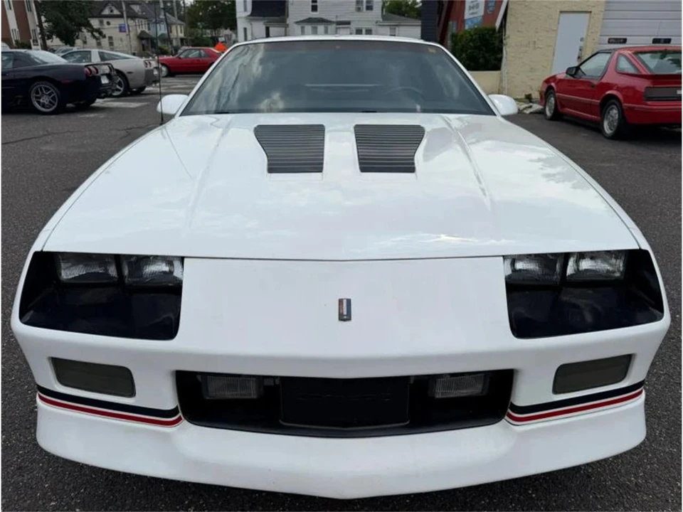 1988 Chevrolet Camaro 3rd Gen - Image 4 of 31