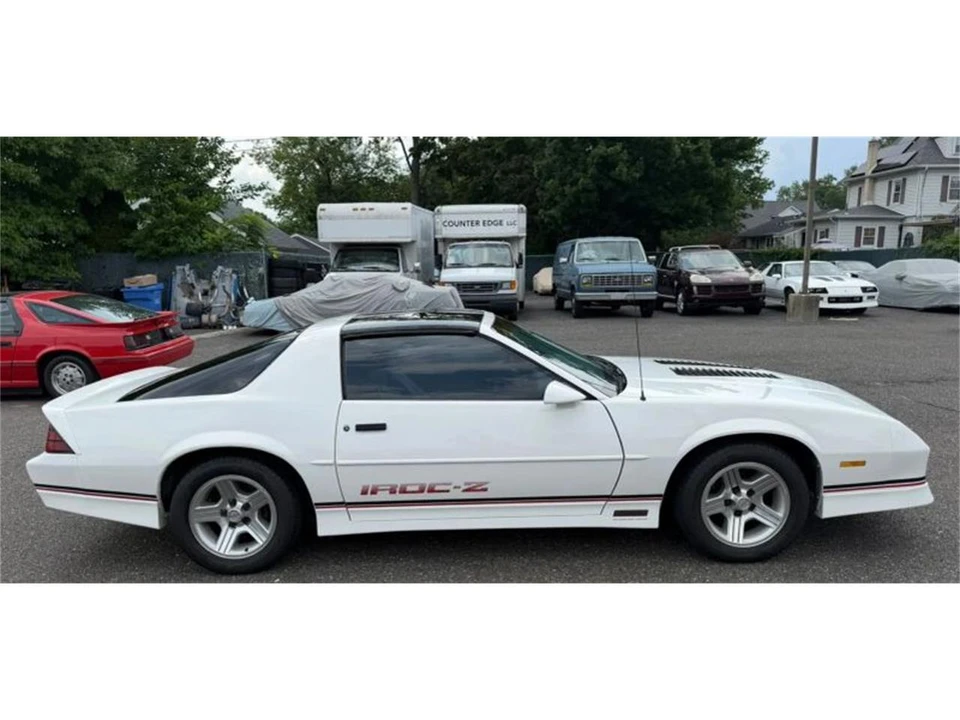 1988 Chevrolet Camaro 3rd Gen - Image 12 of 31