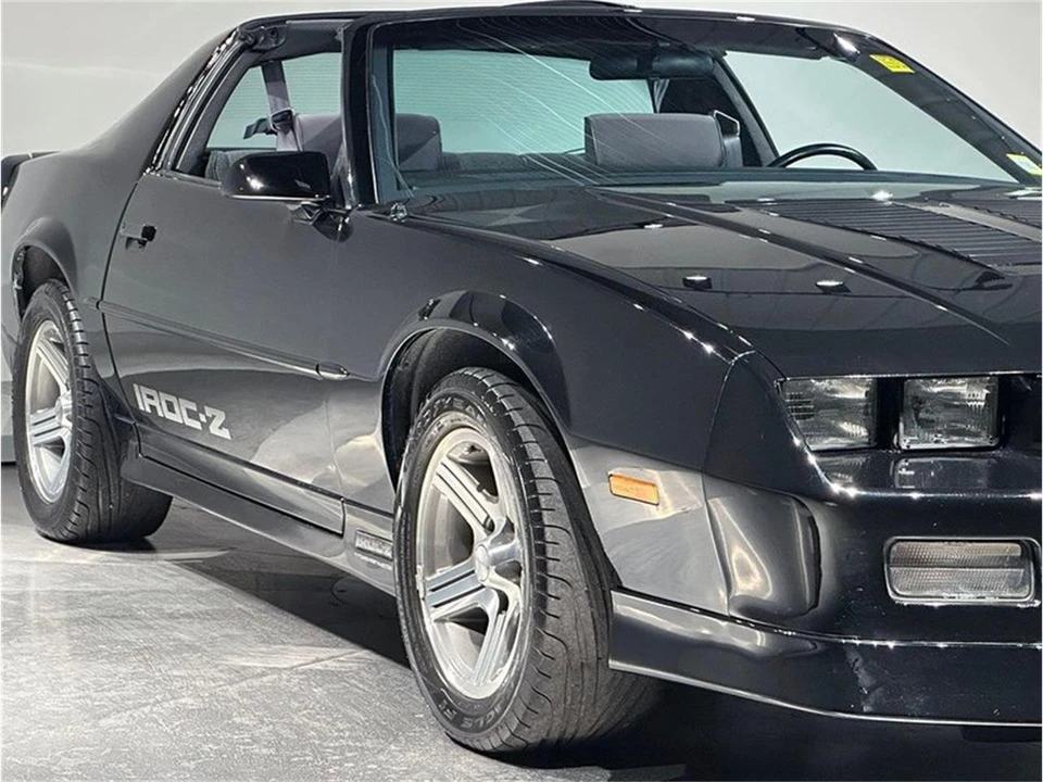 1988 Chevrolet Camaro 3rd Gen - Image 19 of 31