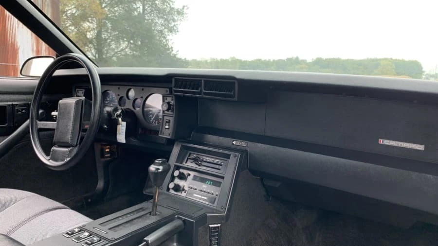 1988 Chevrolet Camaro 3rd Gen - Image 6 of 17