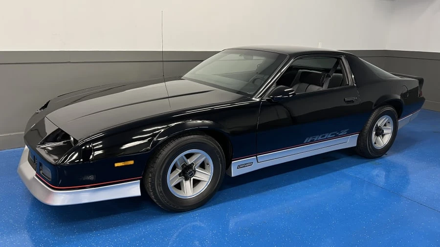 1988 Chevrolet Camaro 3rd Gen - Image 2 of 5
