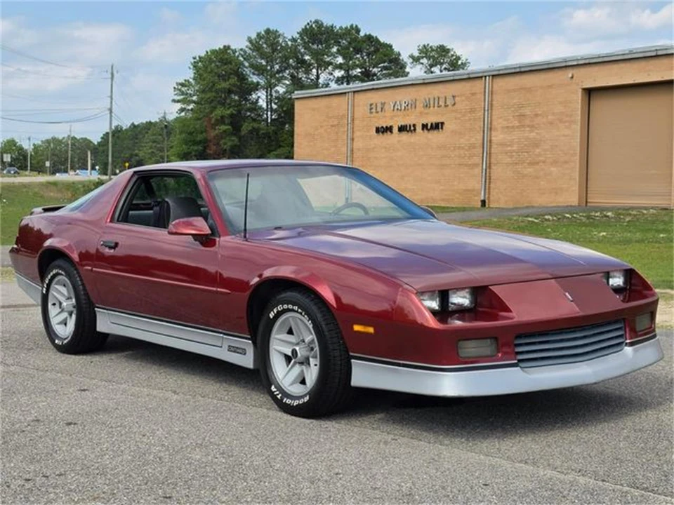 1988 Chevrolet Camaro 3rd Gen - Image 5 of 31