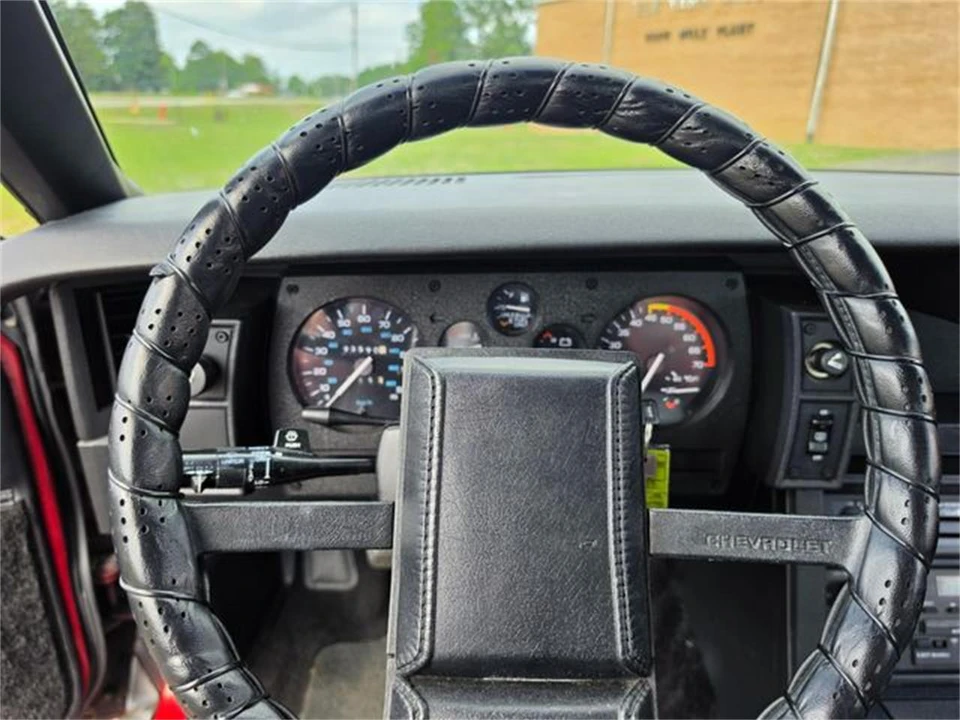 1988 Chevrolet Camaro 3rd Gen - Image 18 of 31