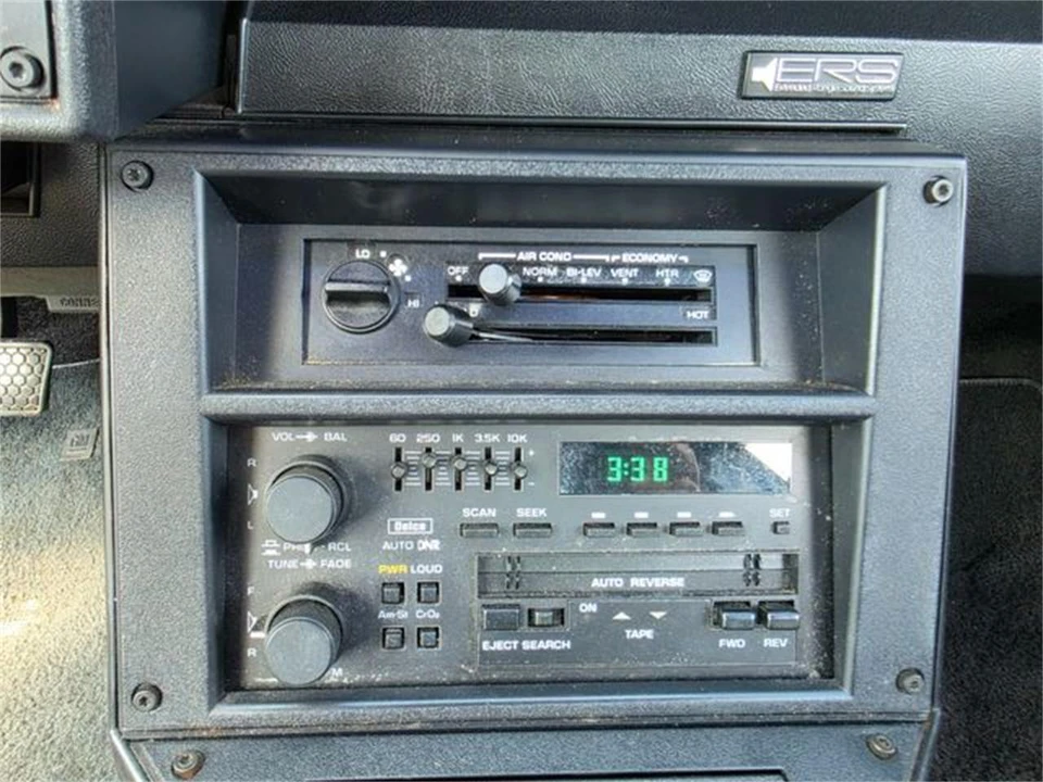 1988 Chevrolet Camaro 3rd Gen - Image 20 of 31