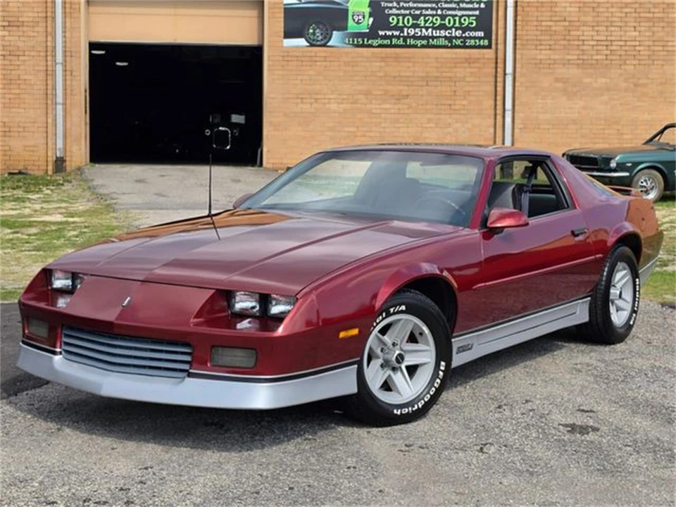 1988 Chevrolet Camaro 3rd Gen - Image 13 of 31