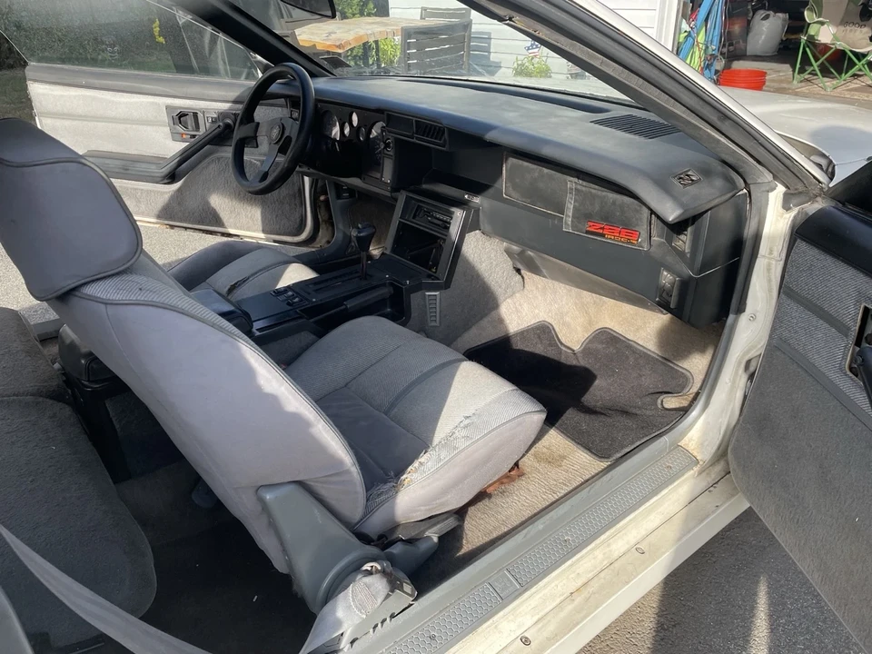 1988 Chevrolet Camaro 3rd Gen - Image 8 of 18