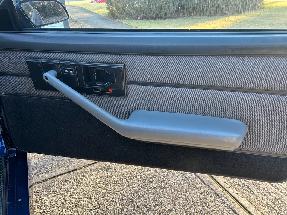 1988 Chevrolet Camaro 3rd Gen - Image 8 of 10