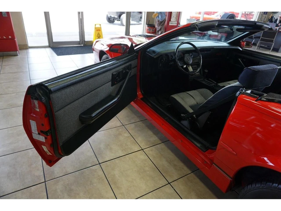 1988 Chevrolet Camaro 3rd Gen - Image 22 of 31