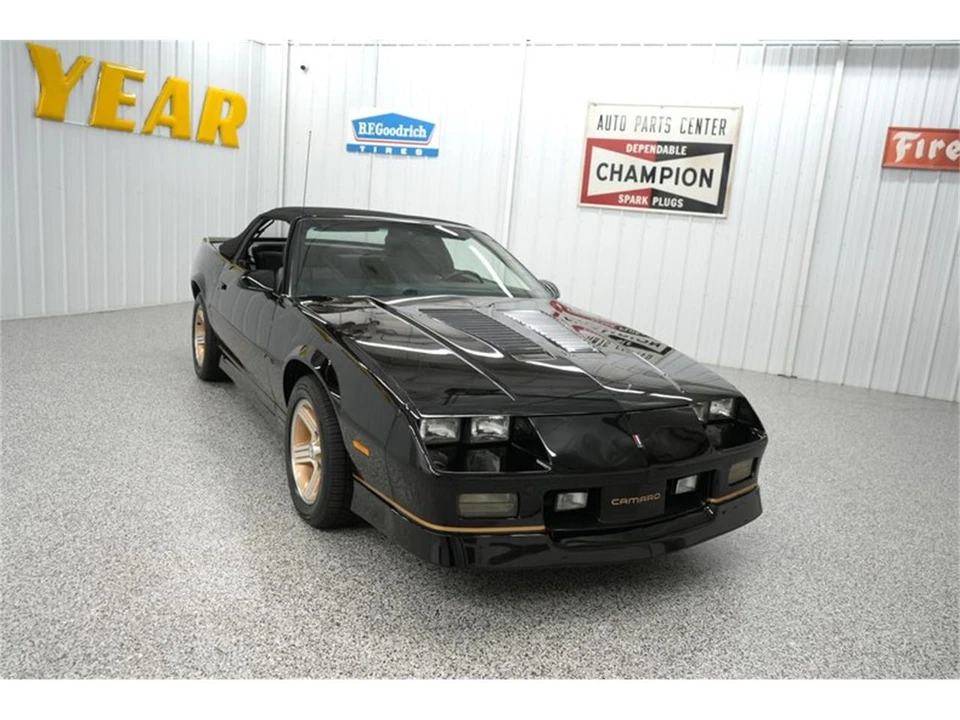 1988 Chevrolet Camaro 3rd Gen - Image 21 of 31