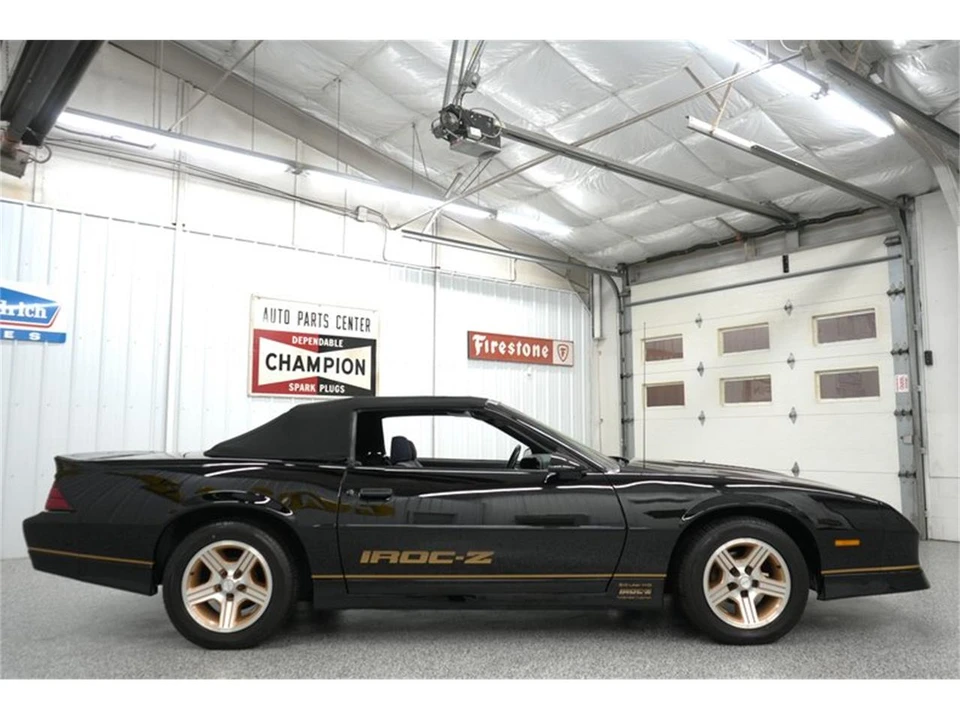 1988 Chevrolet Camaro 3rd Gen - Image 18 of 31