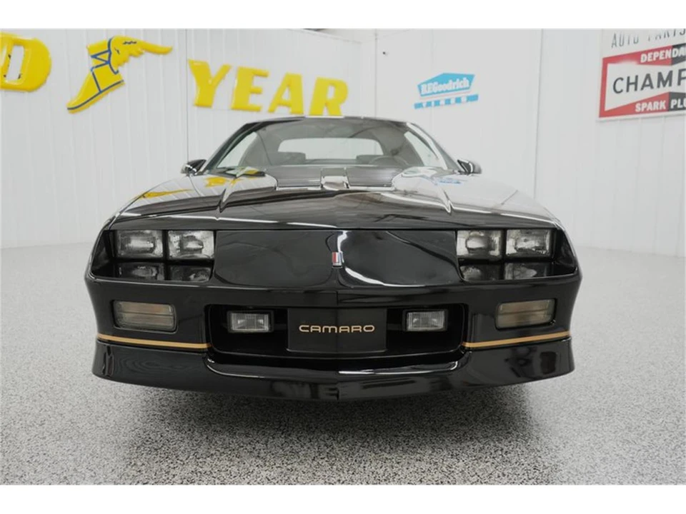 1988 Chevrolet Camaro 3rd Gen - Image 29 of 31