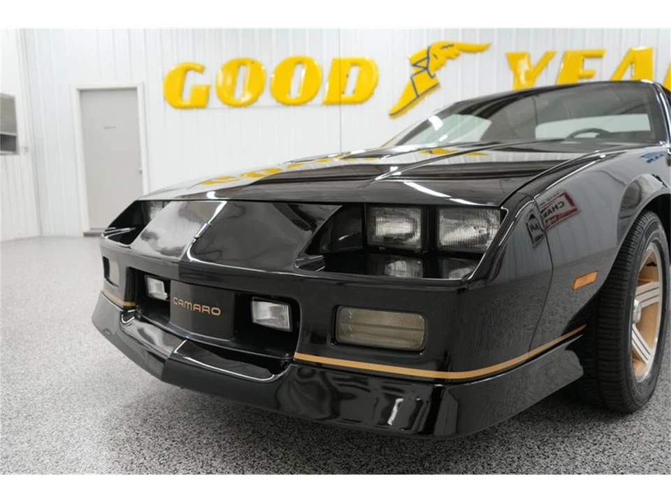 1988 Chevrolet Camaro 3rd Gen - Image 30 of 31