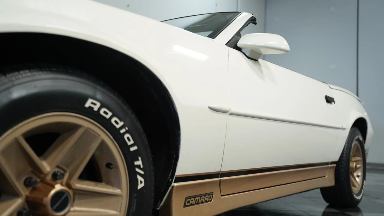 1988 Chevrolet Camaro 3rd Gen - Image 21 of 21