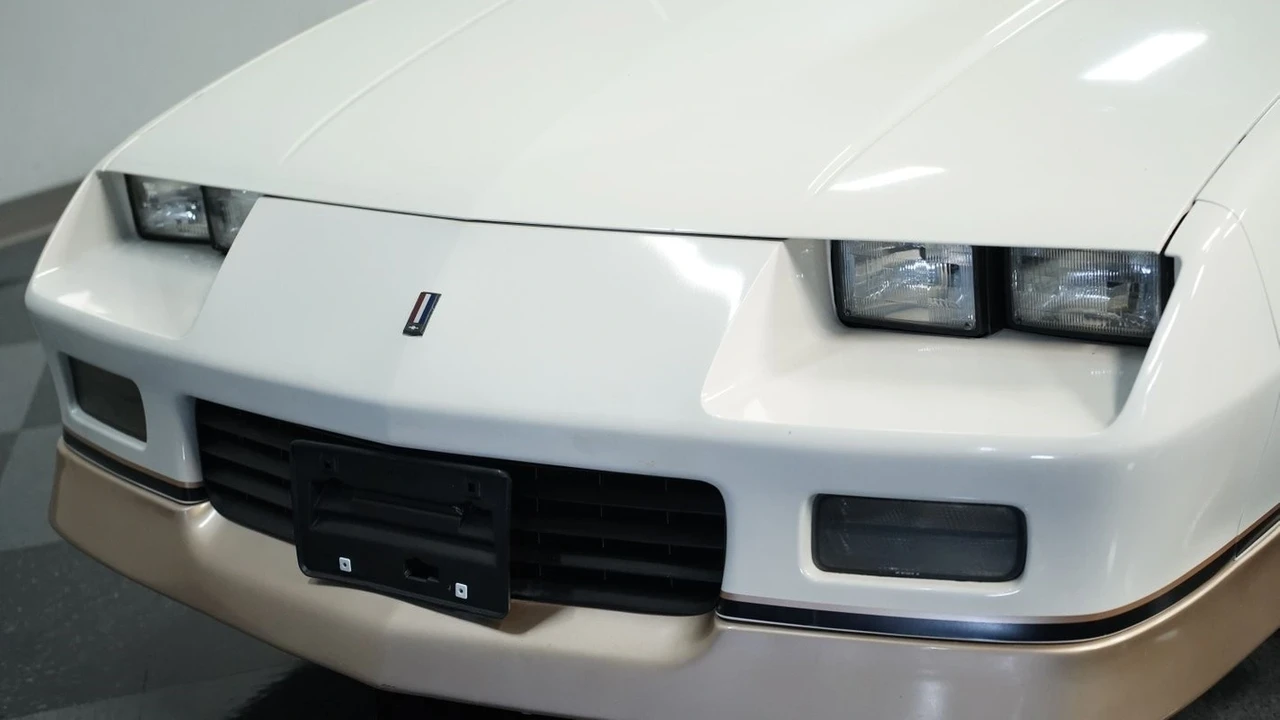 1988 Chevrolet Camaro 3rd Gen - Image 18 of 21