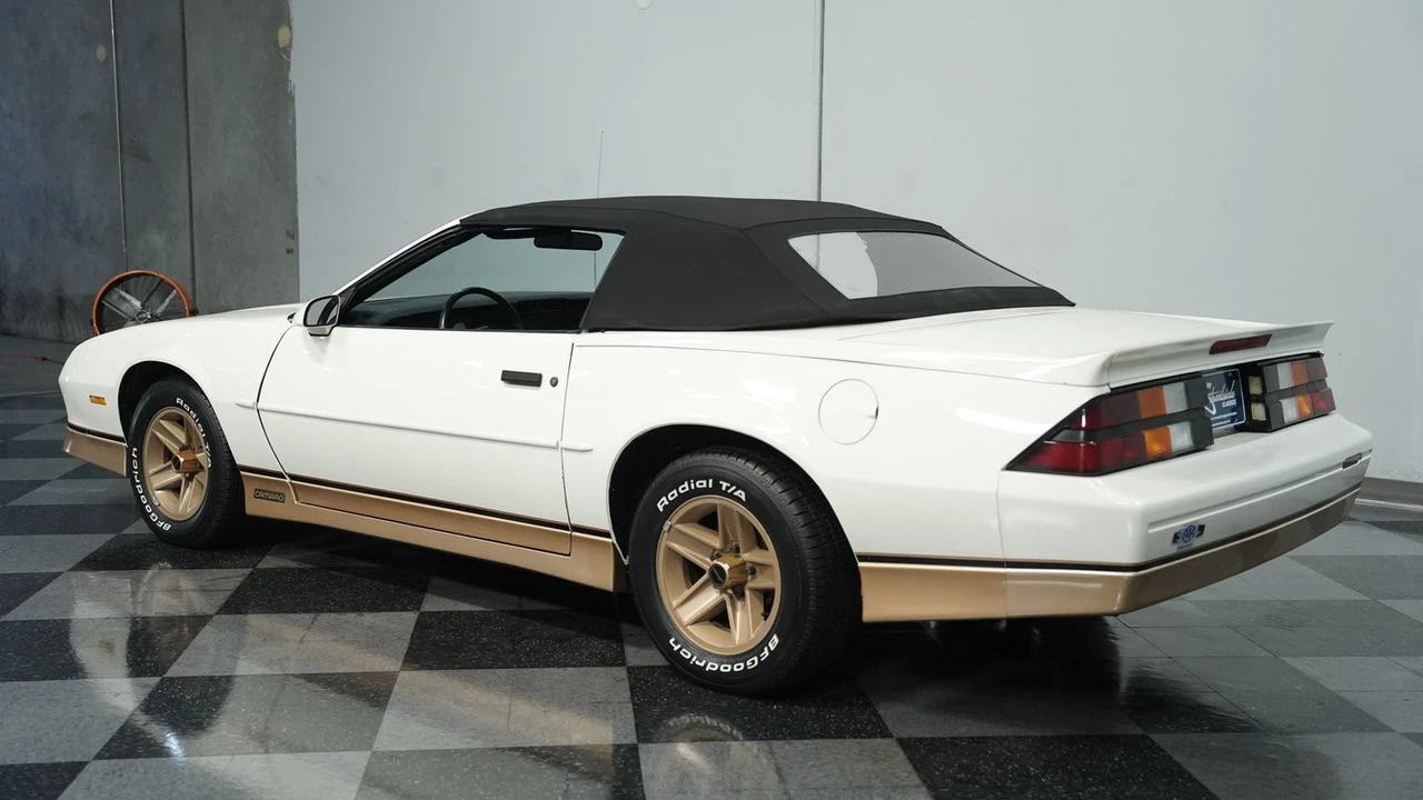 1988 Chevrolet Camaro 3rd Gen - Image 7 of 12