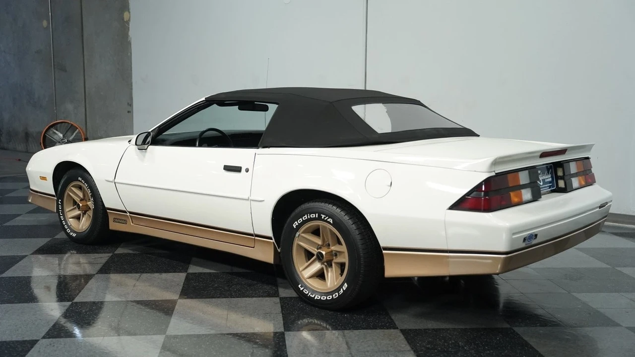 1988 Chevrolet Camaro 3rd Gen - Image 8 of 21