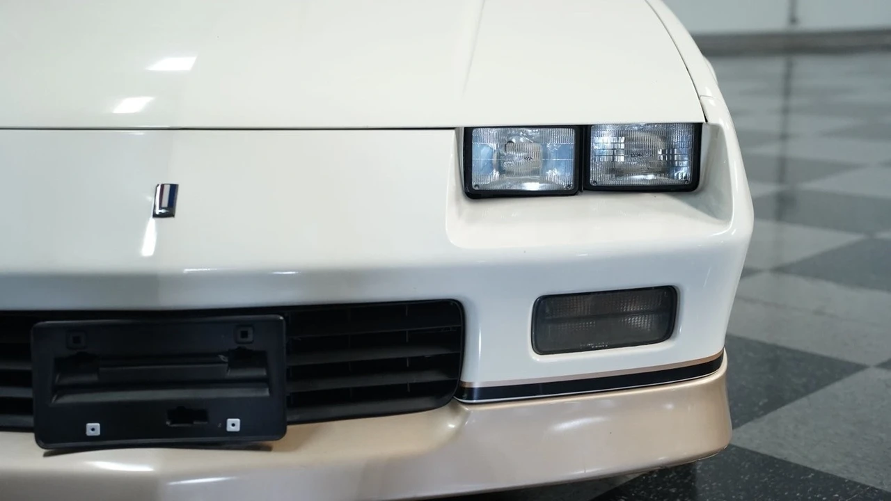 1988 Chevrolet Camaro 3rd Gen - Image 19 of 21