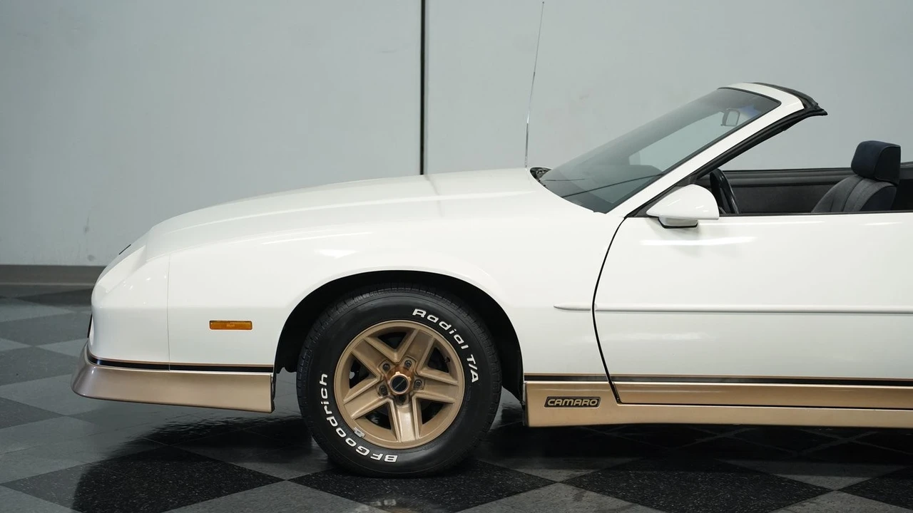 1988 Chevrolet Camaro 3rd Gen - Image 22 of 31