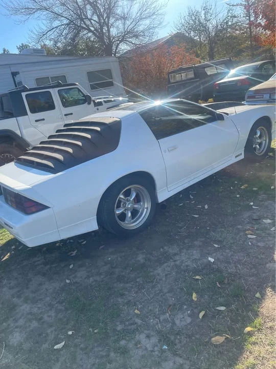 1988 Chevrolet Camaro 3rd Gen - Image 2 of 4