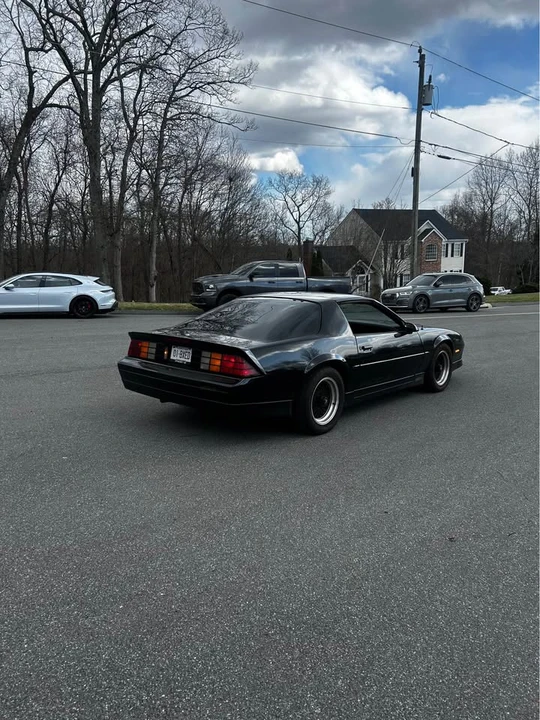 1988 Chevrolet Camaro - Image 3 of 15