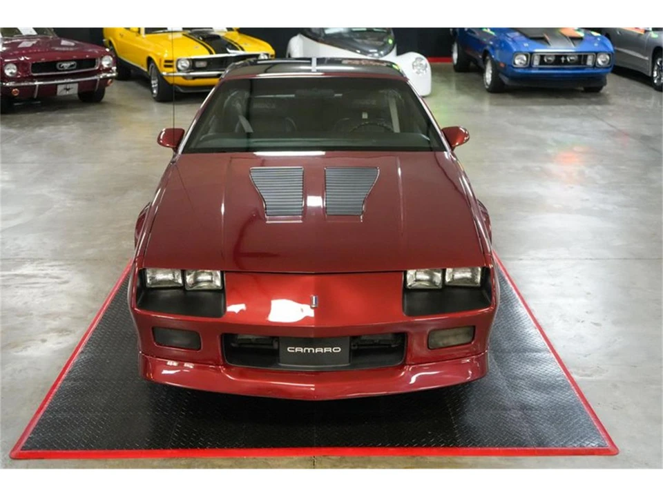 1988 Chevrolet Camaro IROC-Z & Z28 3rd Gen - Image 17 of 31