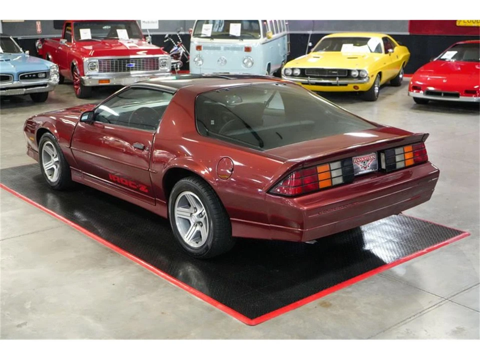 1988 Chevrolet Camaro IROC-Z & Z28 3rd Gen - Image 12 of 31