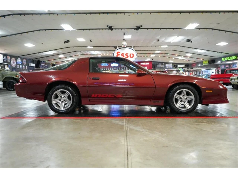 1988 Chevrolet Camaro IROC-Z & Z28 3rd Gen - Image 23 of 31