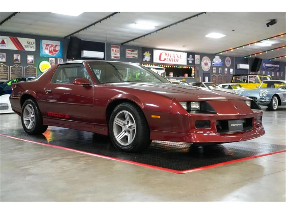 1988 Chevrolet Camaro IROC-Z & Z28 3rd Gen - Image 24 of 31