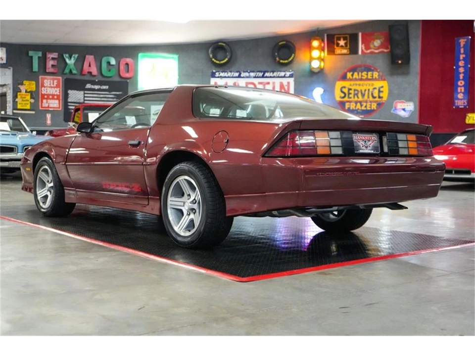 1988 Chevrolet Camaro IROC-Z & Z28 3rd Gen - Image 20 of 31