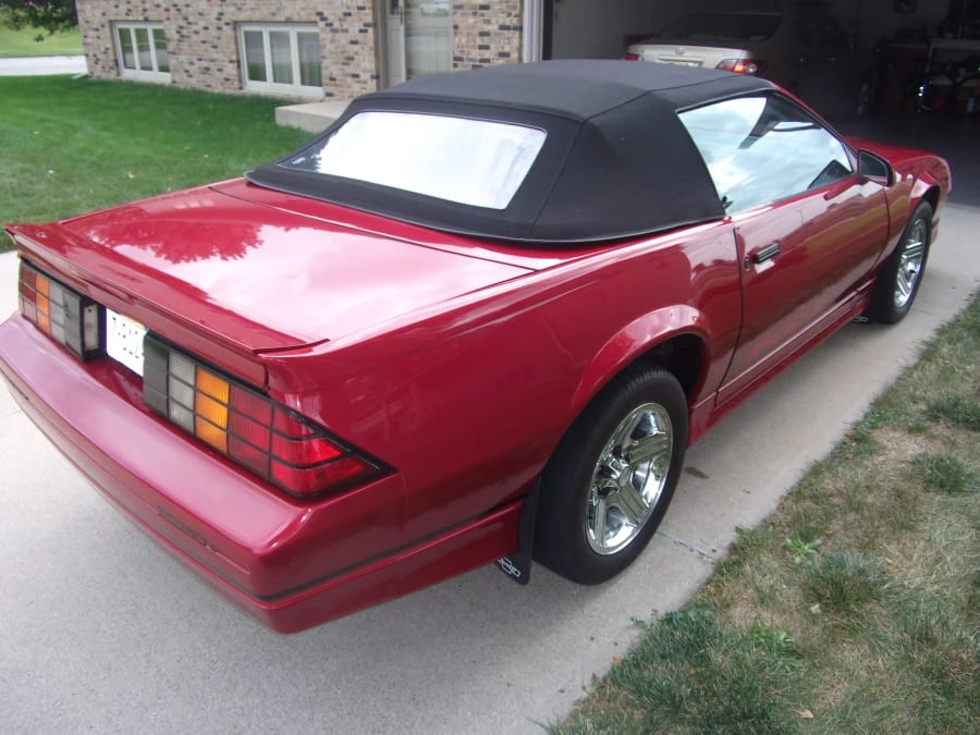 1988 Chevrolet Camaro IROC-Z & Z28 3rd Gen - Image 3 of 5