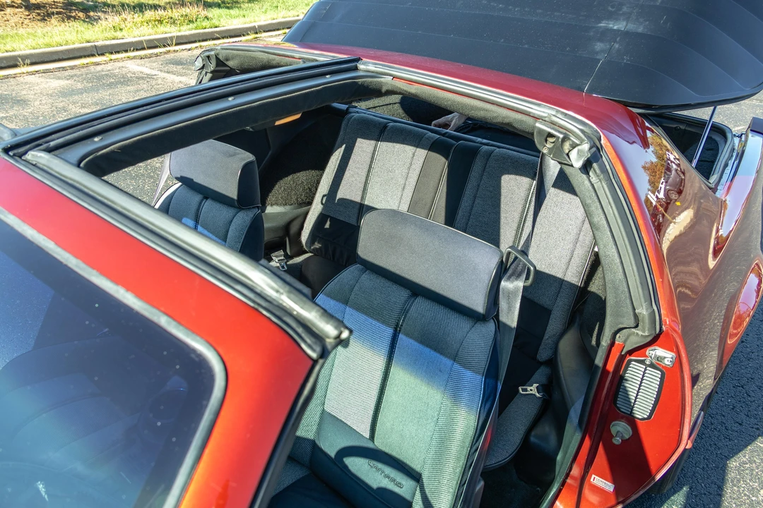 1988 Chevrolet Camaro IROC-Z & Z28 3rd Gen - Image 22 of 31
