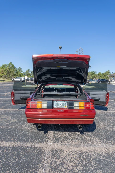 1988 Chevrolet Camaro IROC-Z & Z28 3rd Gen - Image 11 of 31