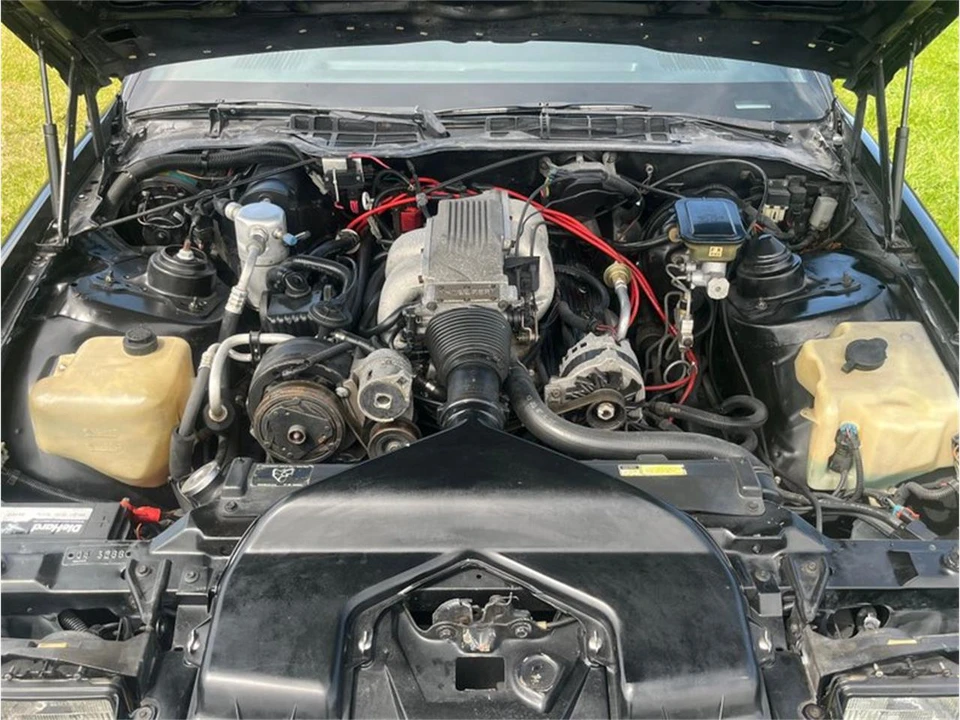 1988 Chevrolet Camaro IROC-Z & Z28 3rd Gen - Image 11 of 11