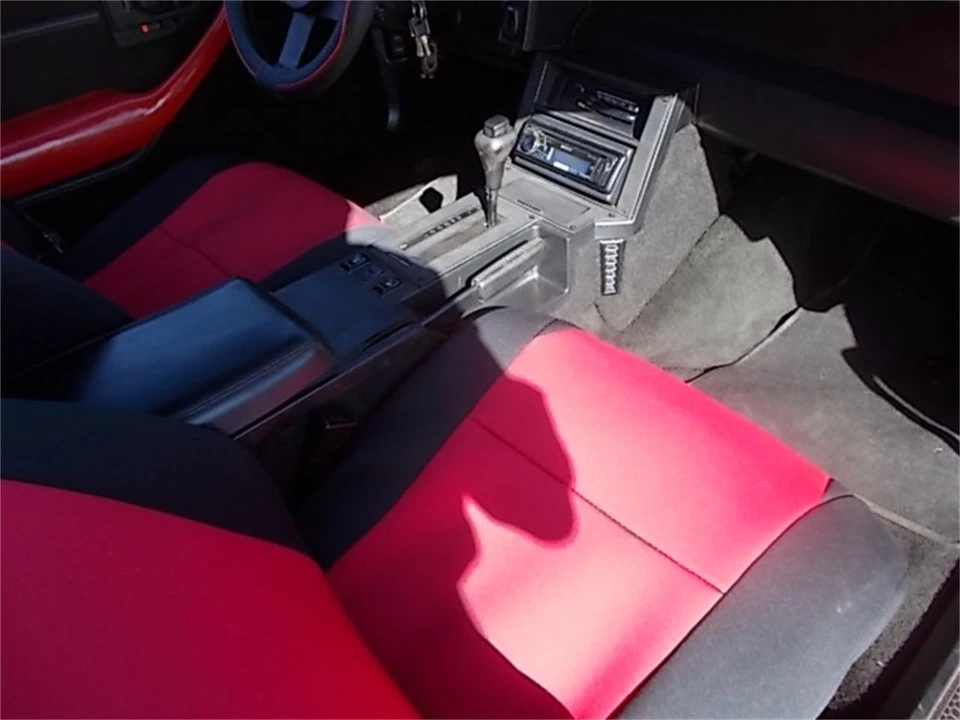 1988 Chevrolet Camaro IROC-Z & Z28 3rd Gen - Image 16 of 27