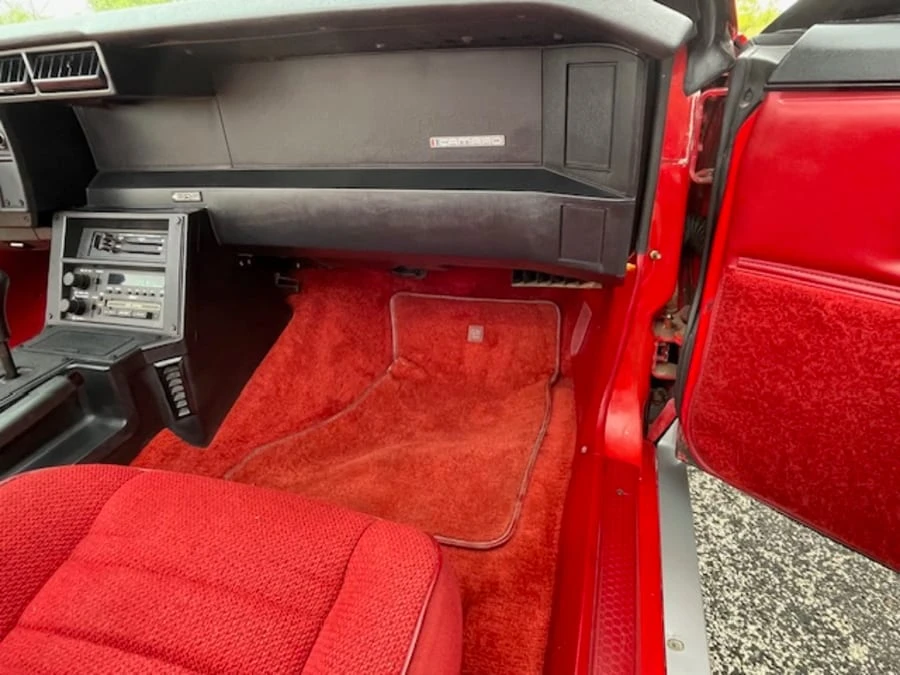 1988 Chevrolet Camaro 3rd Gen - Image 28 of 31
