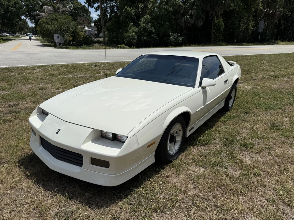 1988 Chevrolet Camaro 3rd Gen - Image 2 of 31