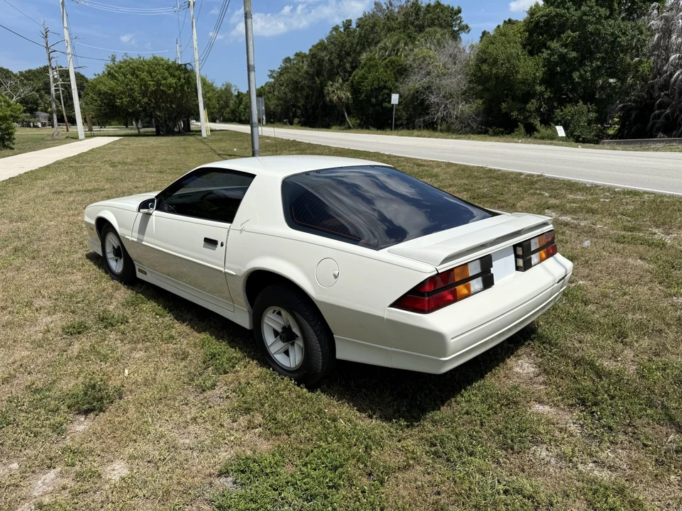 1988 Chevrolet Camaro 3rd Gen - Image 14 of 31