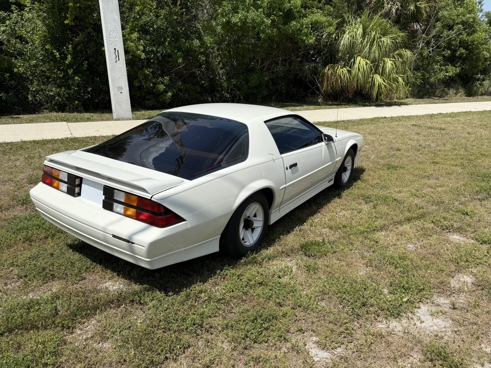 1988 Chevrolet Camaro 3rd Gen - Image 11 of 31