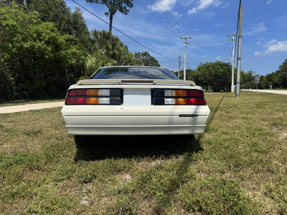 1988 Chevrolet Camaro 3rd Gen - Image 13 of 31