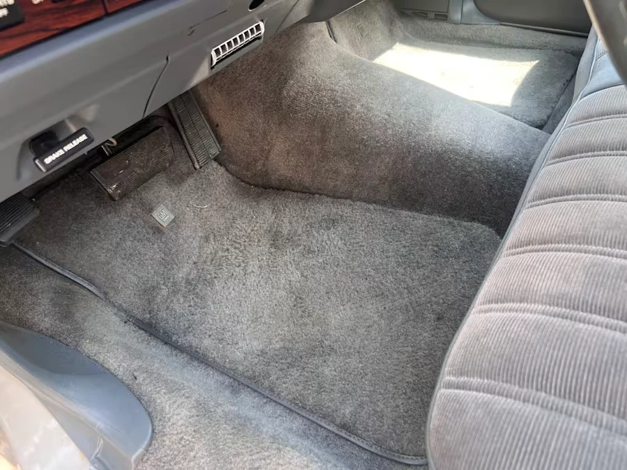 1988 Chevrolet Caprice - Image 28 of 31