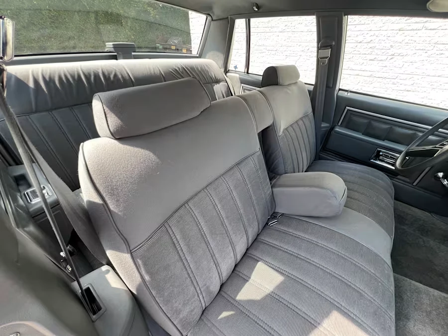 1988 Chevrolet Caprice - Image 23 of 31