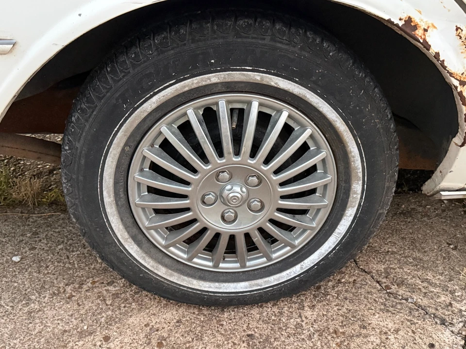 1988 Chevrolet Caprice - Image 15 of 20