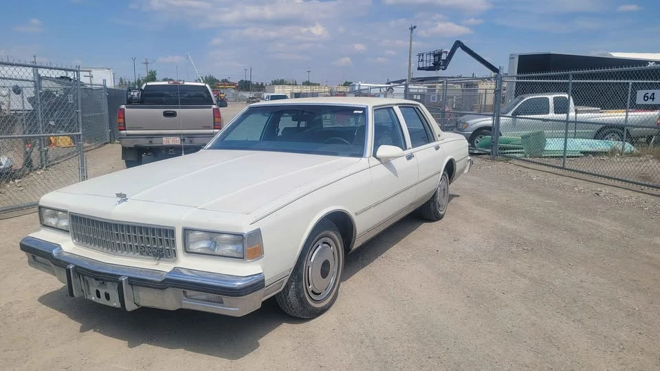 1988 Chevrolet Caprice - Image 8 of 10